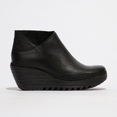 Black Women's Fly London Yego400 Ankle Boots | GDJU-98357