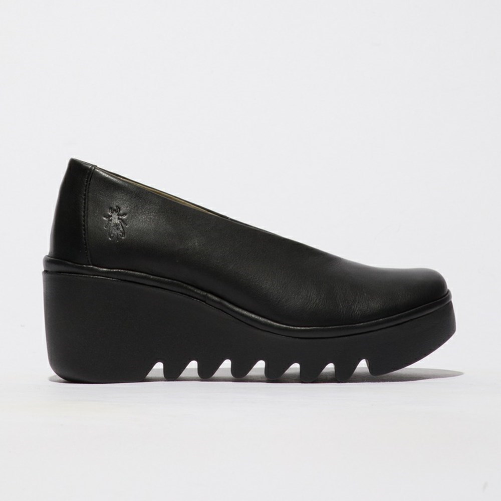 Black Women\'s Fly London Beso246fly Wedge | OPQA-16904