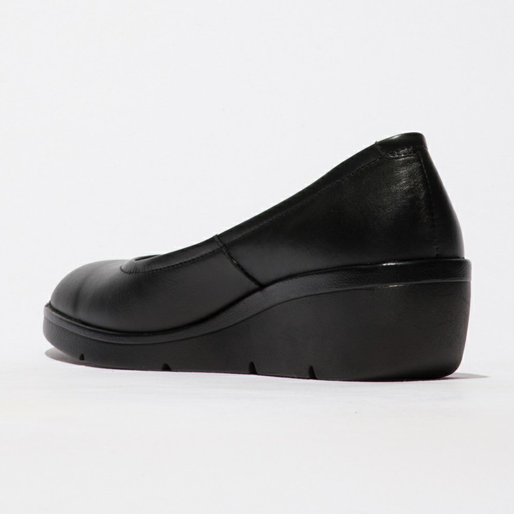 Black Women's Fly London Numa570fly Wedge | SFIV-38921