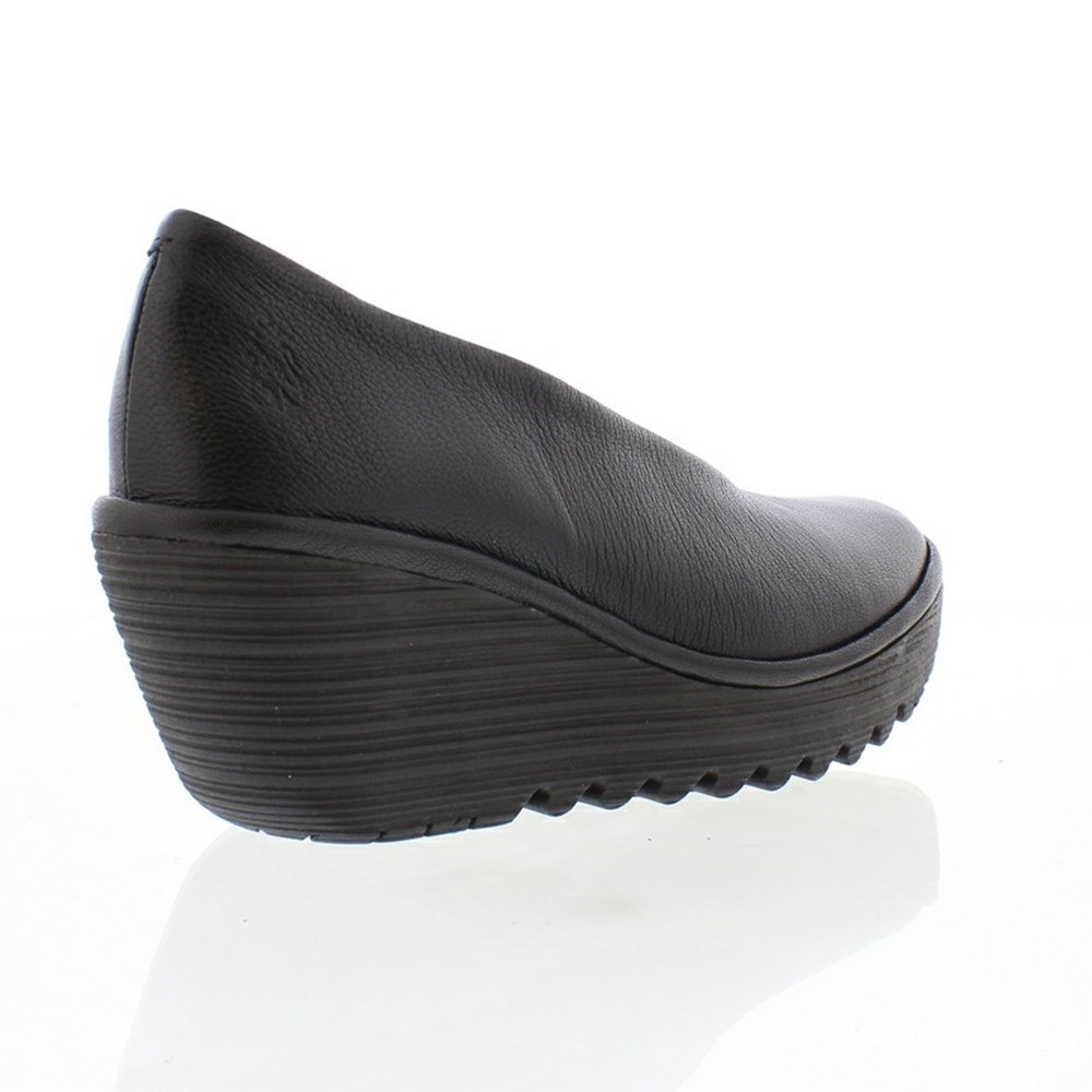 Black Women's Fly London YAZ Wedge | JTNP-92638