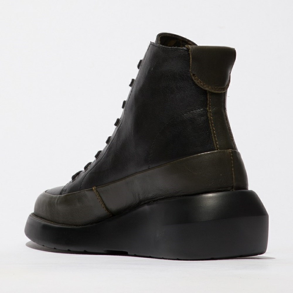Green / Black Women's Fly London Boze515fly Ankle Boots | YXPV-15930